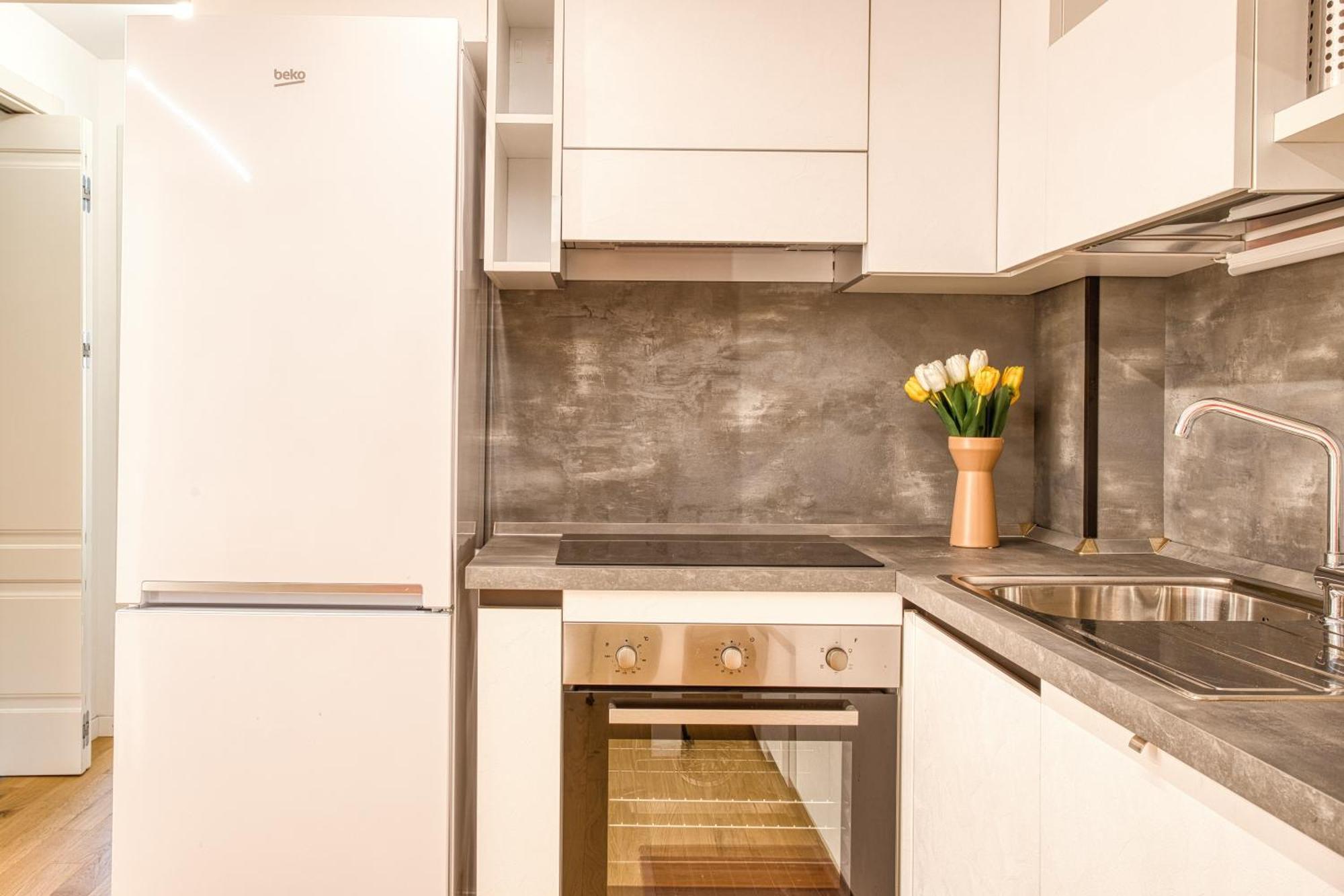 Walk To Navigli - Via Gola - 2 Bedrooms Apt Милан Экстерьер фото
